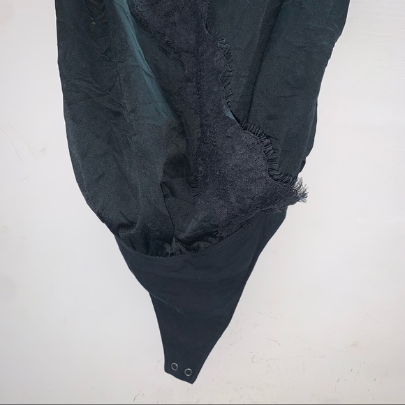 A&F satin bodysuit - Picture 6 of 8